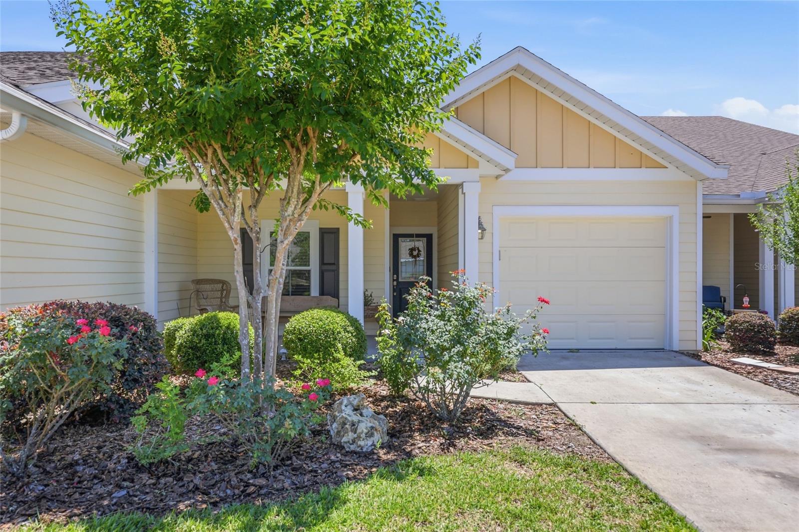 Single Family Residence em NEWBERRY, FL - Daniel Dourado