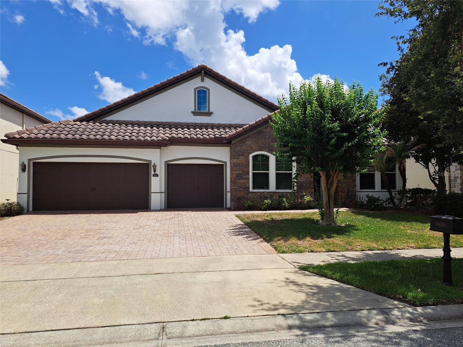 Single Family Residence em ORLANDO, FL - Daniel Dourado