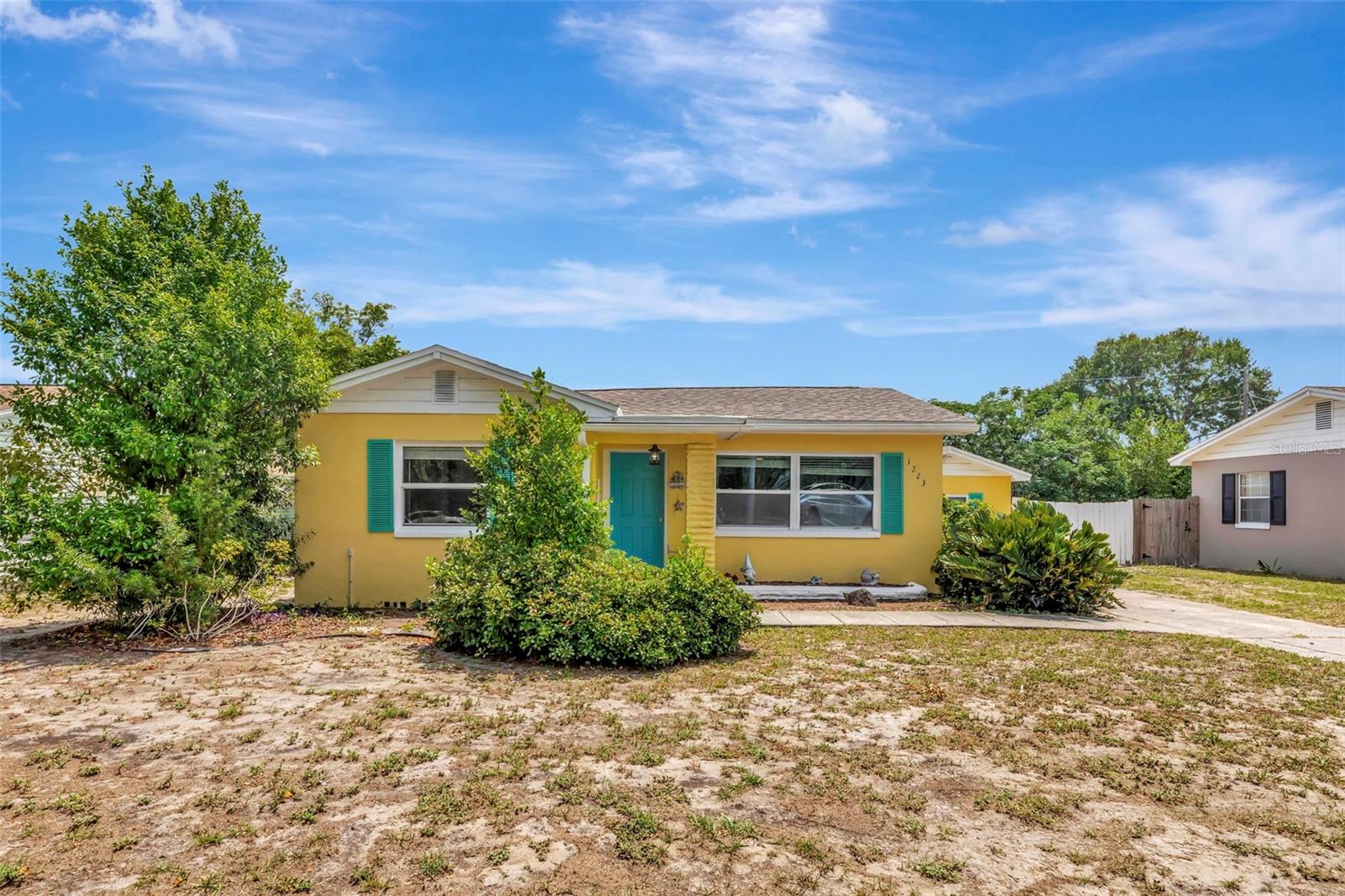 Single Family Residence em CLEARWATER, FL - Daniel Dourado