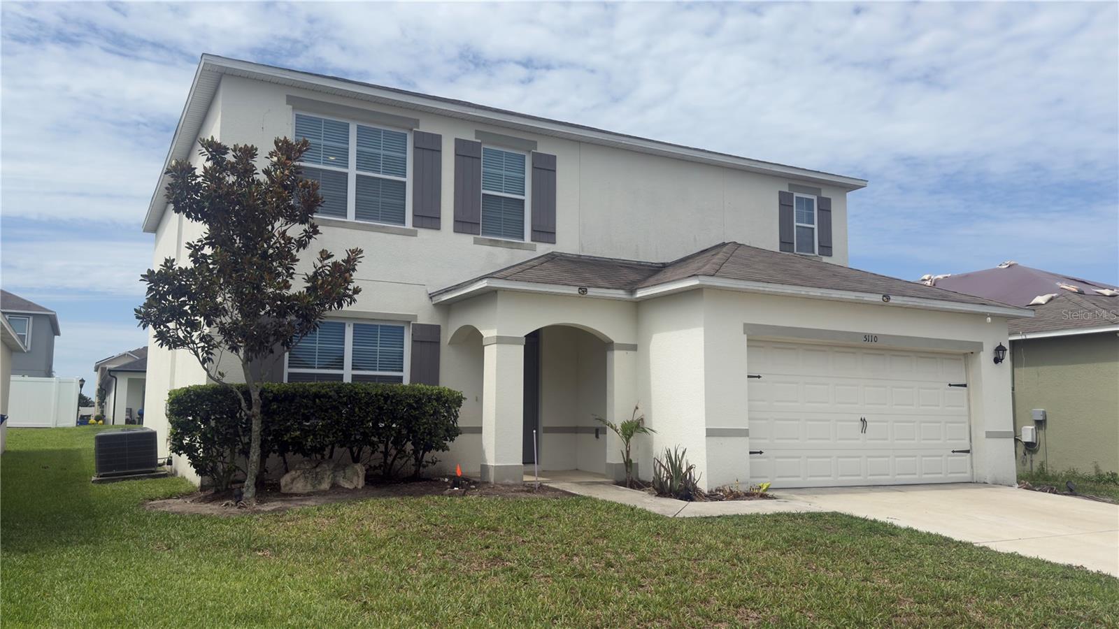 Single Family Residence em ST CLOUD, FL - Daniel Dourado