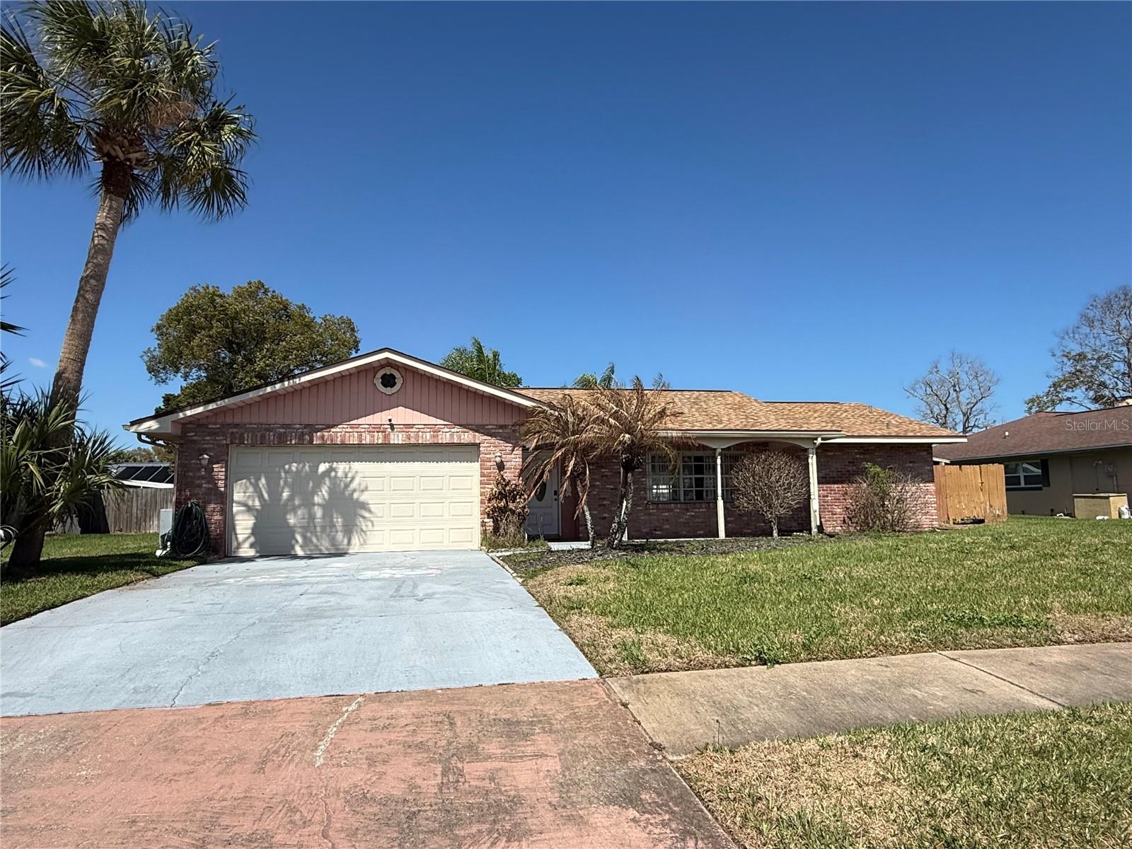 Single Family Residence em PORT ORANGE, FL - Daniel Dourado