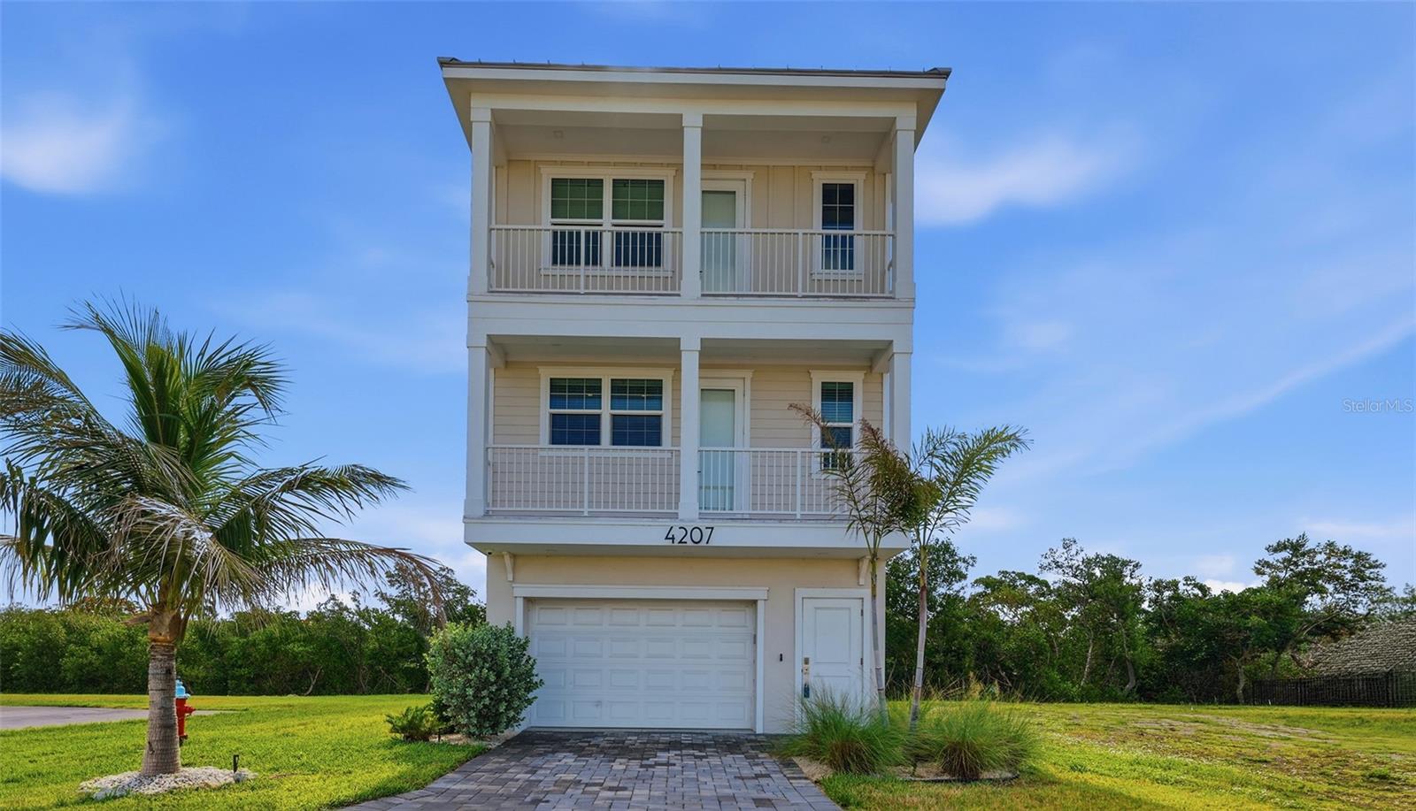Single Family Residence em CORTEZ, FL - Daniel Dourado