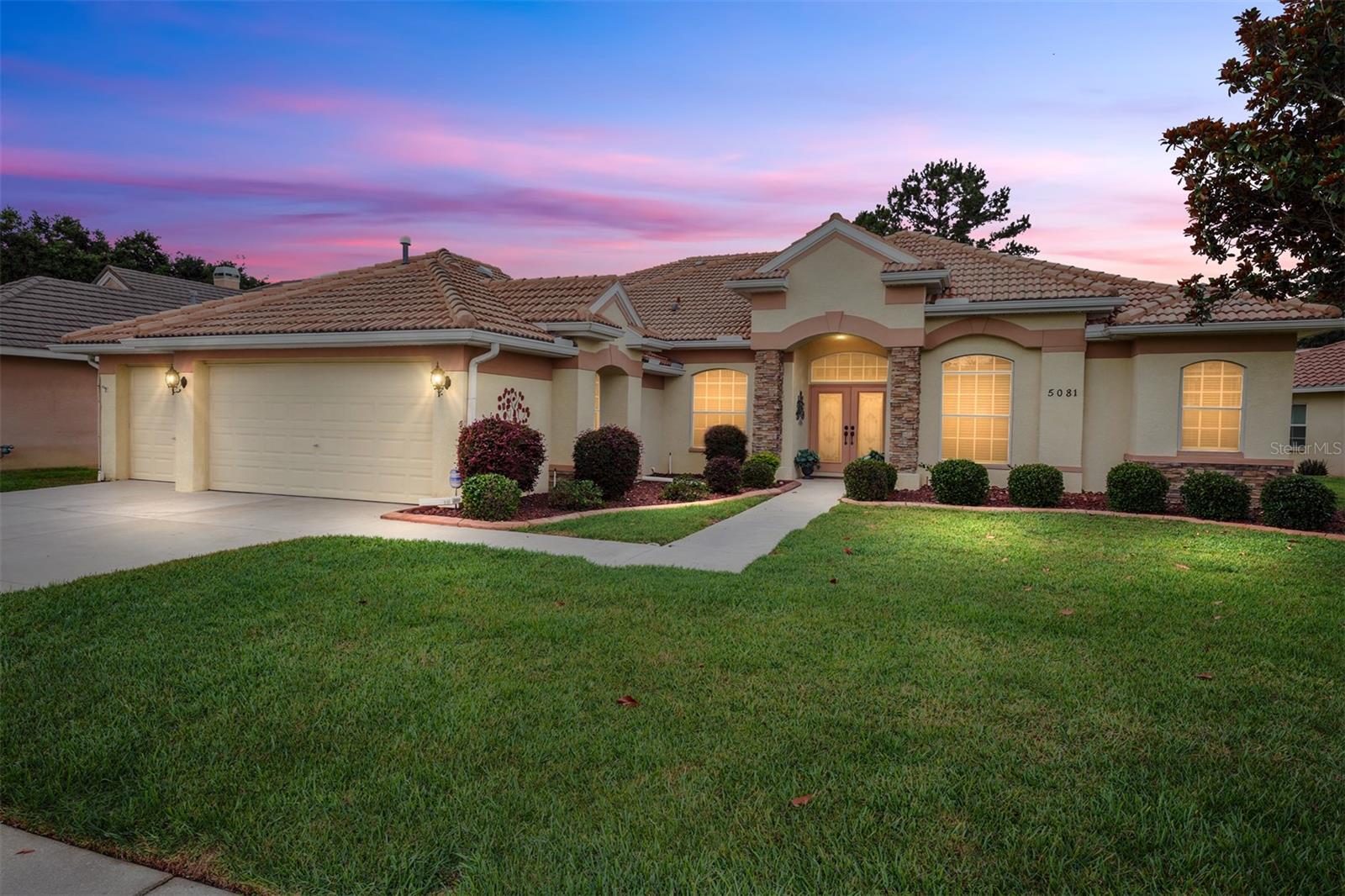 Single Family Residence em BROOKSVILLE, FL - Daniel Dourado
