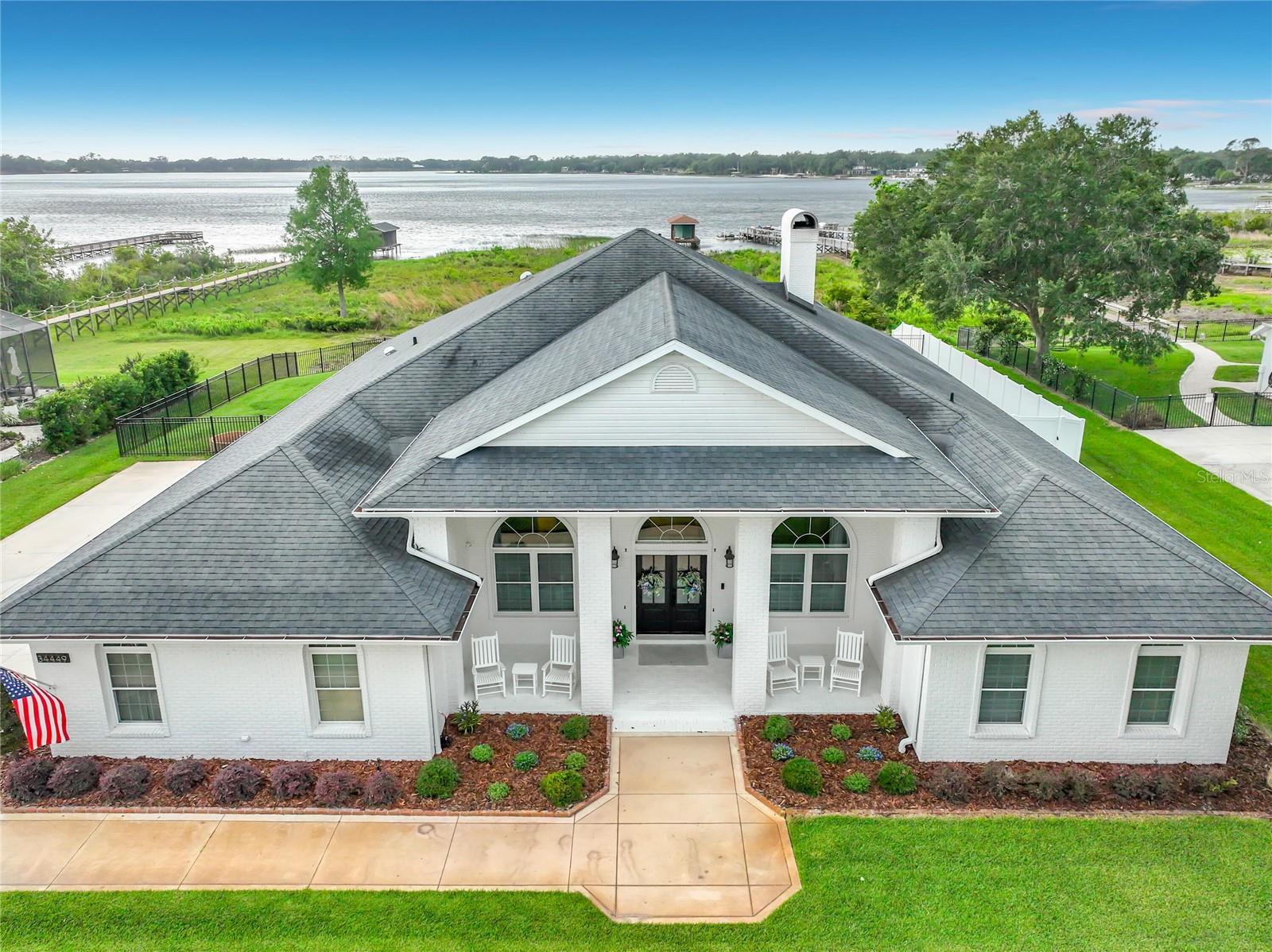 Single Family Residence em EUSTIS, FL - Daniel Dourado
