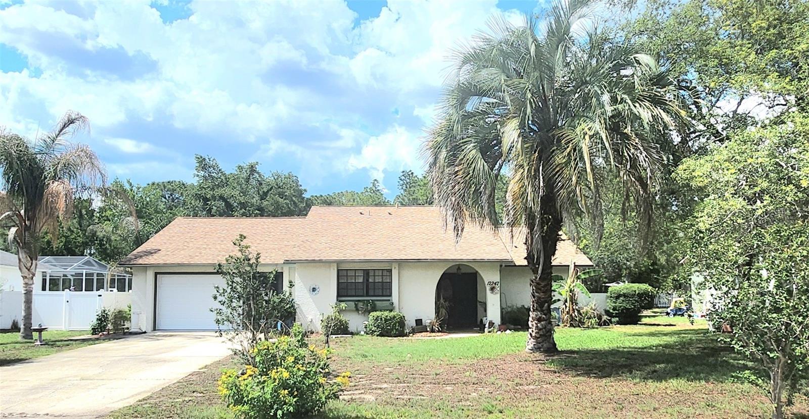 Single Family Residence em SPRING HILL, FL - Daniel Dourado
