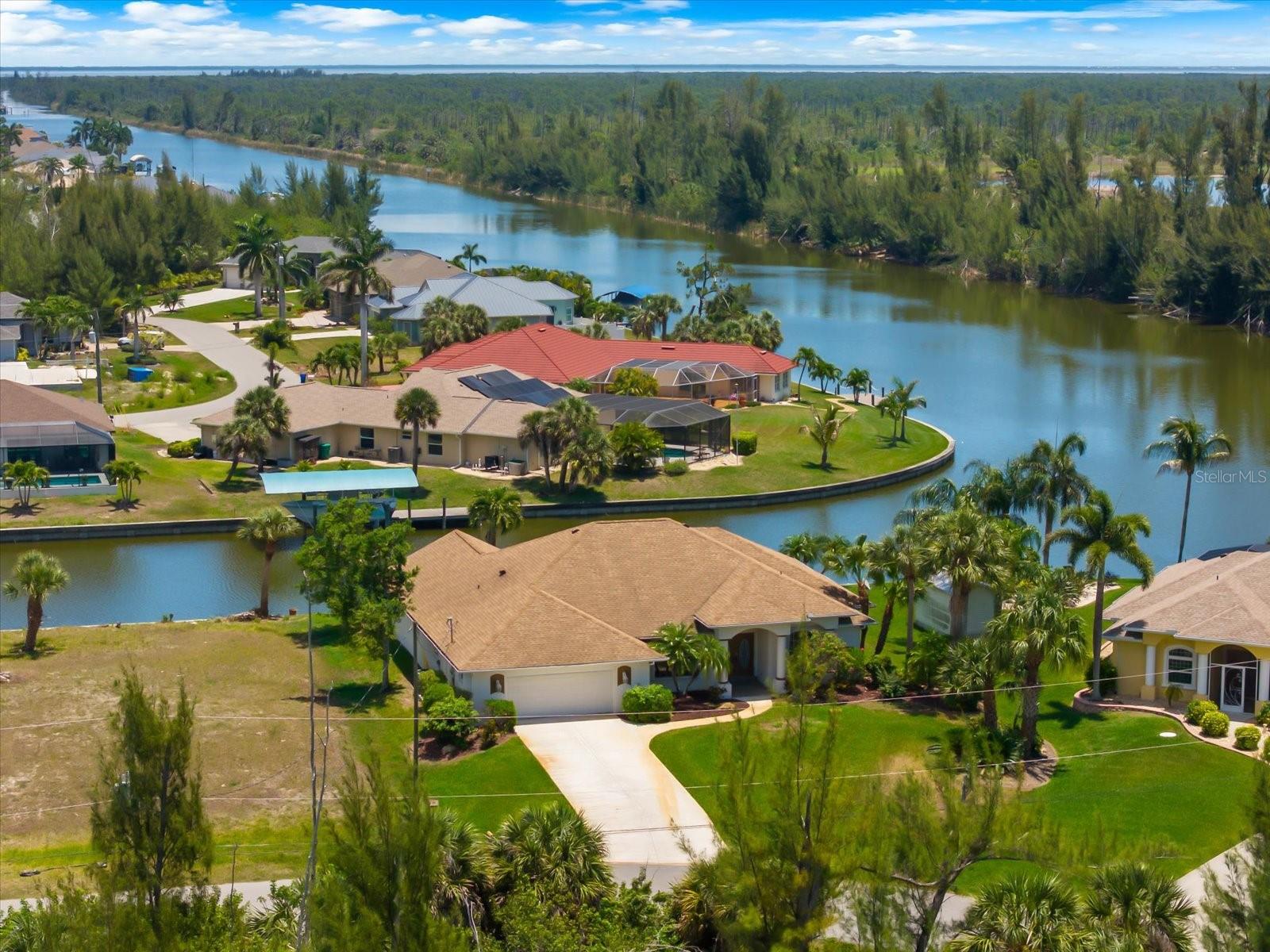 Single Family Residence in PORT CHARLOTTE, FL - Daniel Dourado