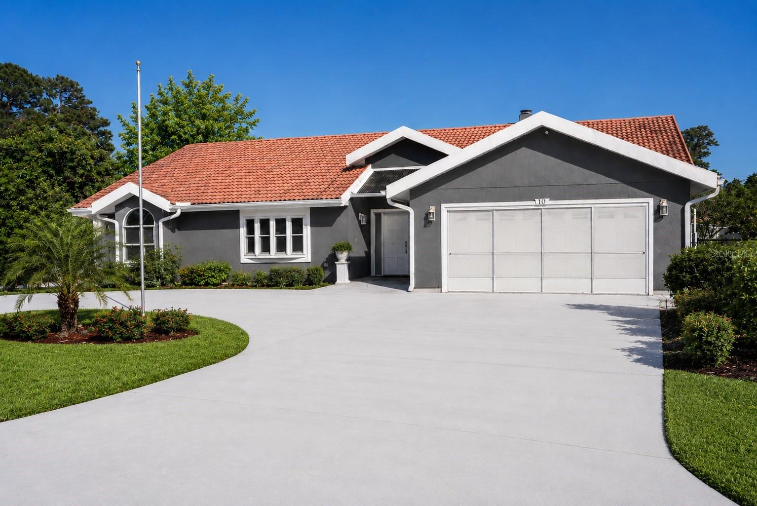 Single Family Residence em PALM COAST, FL - Daniel Dourado