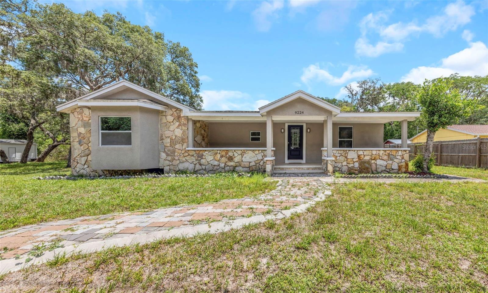 Single Family Residence em NEW PORT RICHEY, FL - Daniel Dourado
