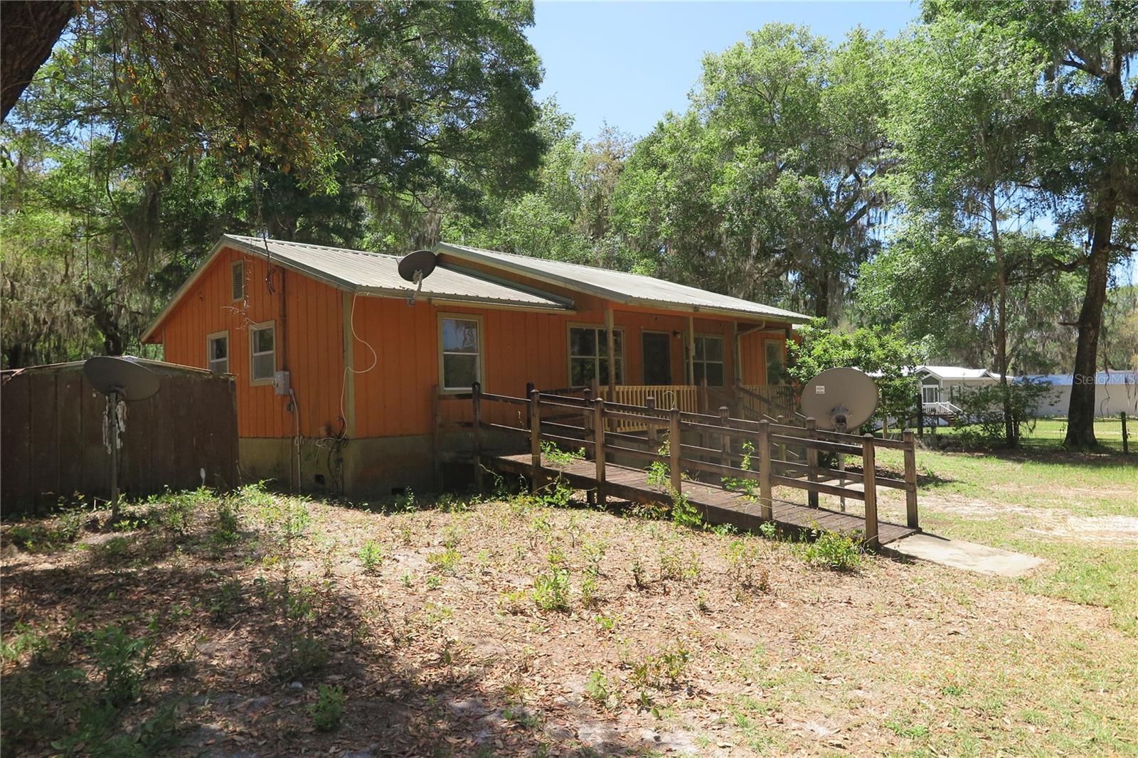 Single Family Residence in EAST PALATKA, FL - Daniel Dourado