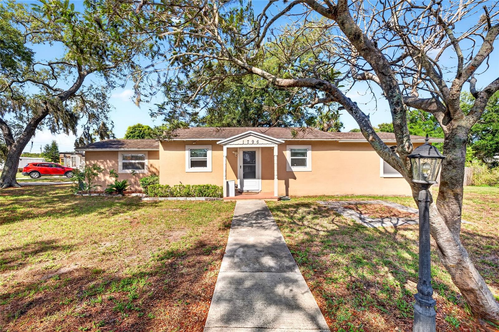 Single Family Residence em CLEARWATER, FL - Daniel Dourado