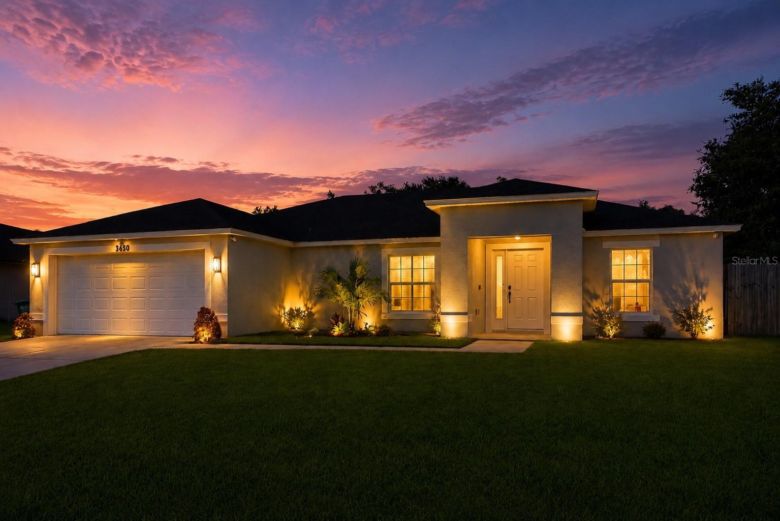 Single Family Residence in DELTONA, FL - Daniel Dourado