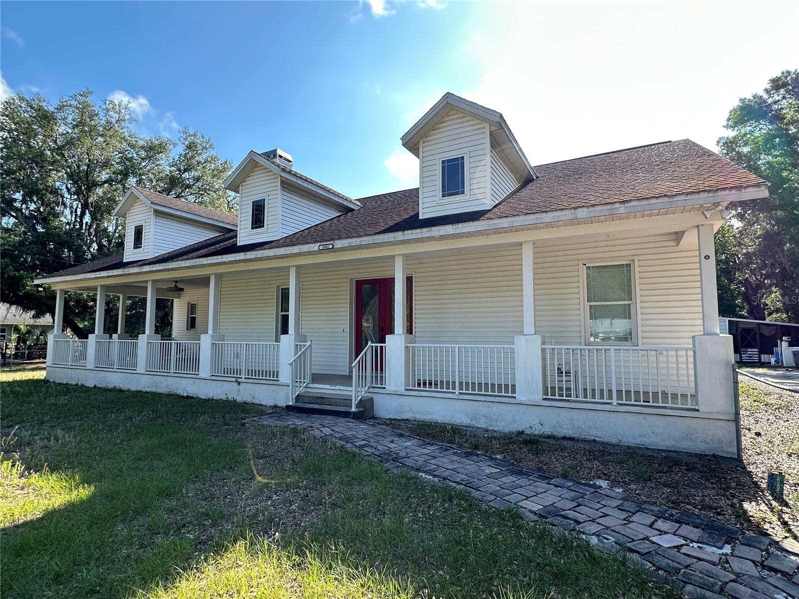 Single Family Residence em PLANT CITY, FL - Daniel Dourado