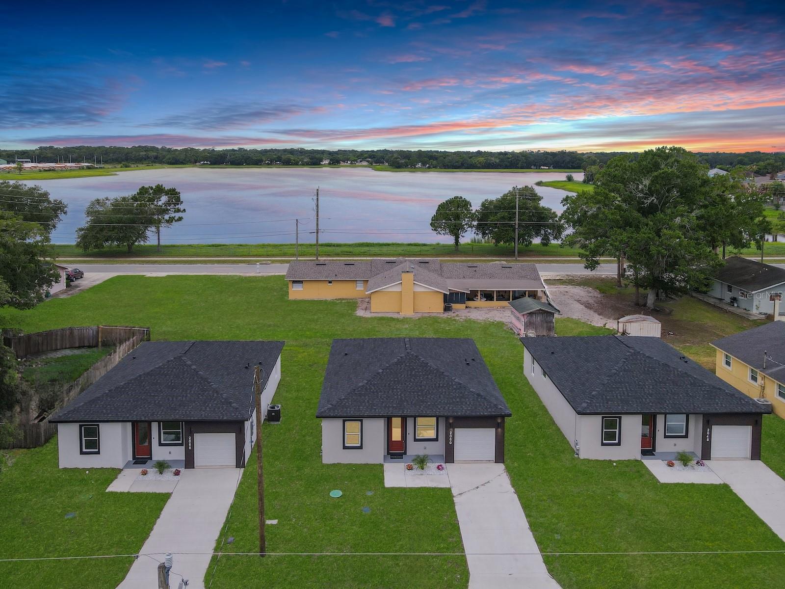 Single Family Residence em SANFORD, FL - Daniel Dourado