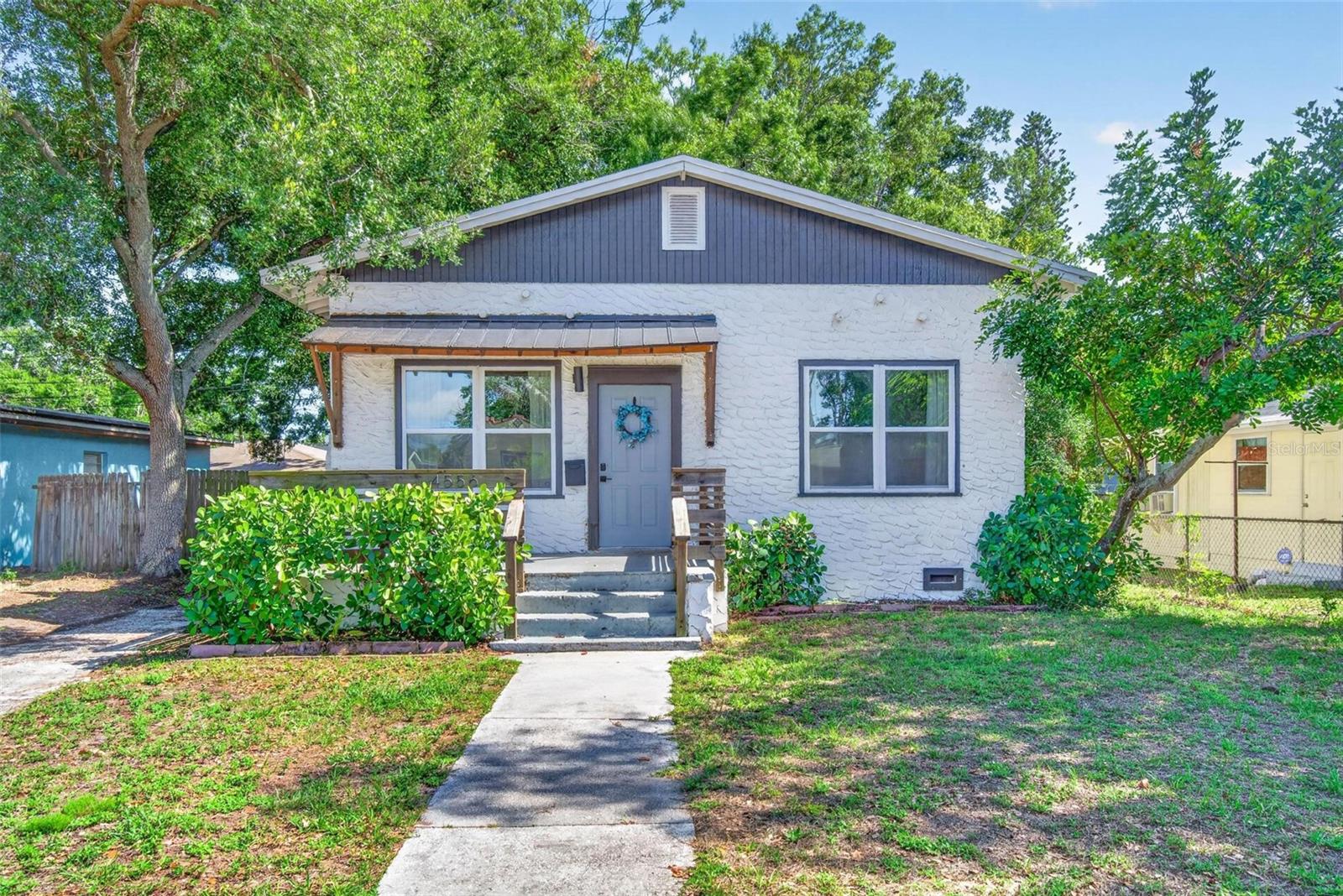 Single Family Residence em ST PETERSBURG, FL - Daniel Dourado