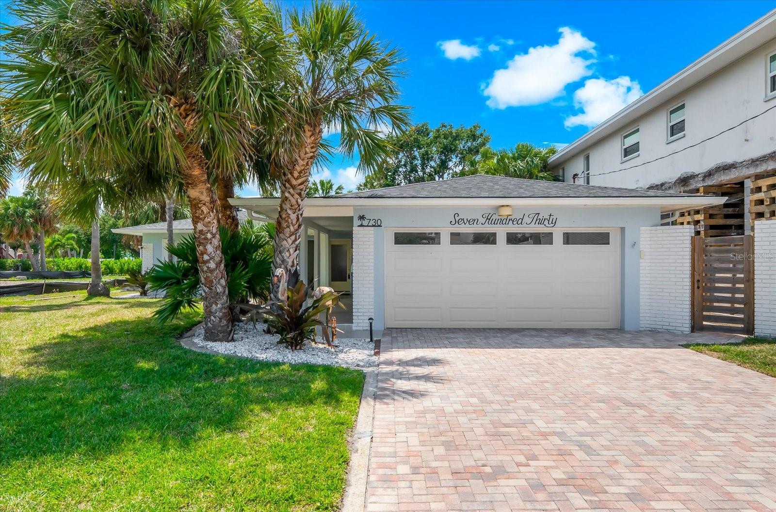 Single Family Residence em CLEARWATER BEACH, FL - Daniel Dourado