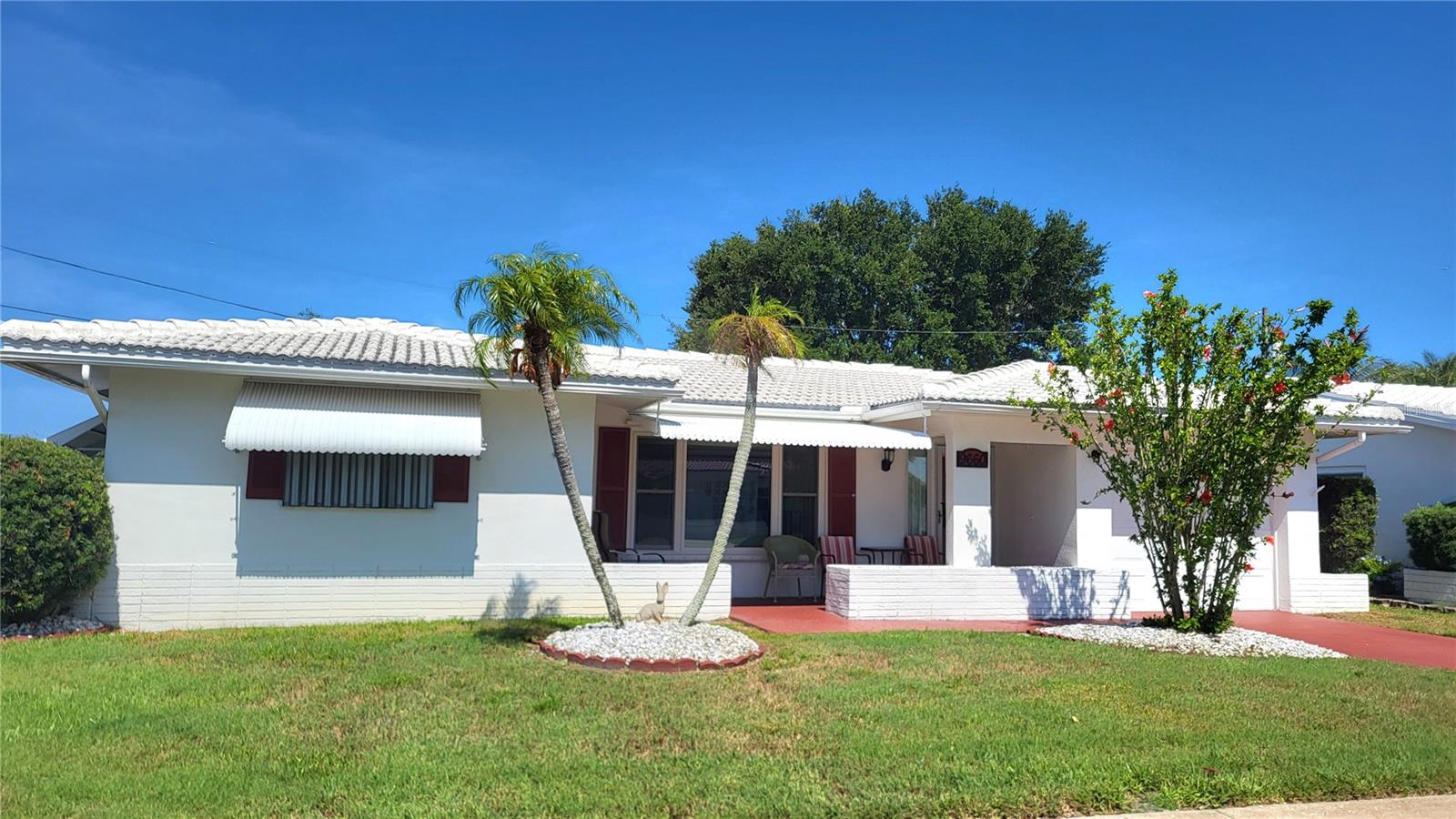 Single Family Residence em PINELLAS PARK, FL - Daniel Dourado