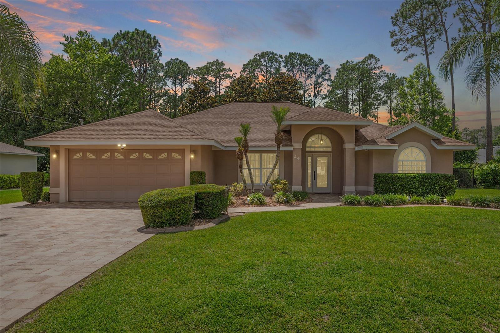 Single Family Residence em PALM COAST, FL - Daniel Dourado