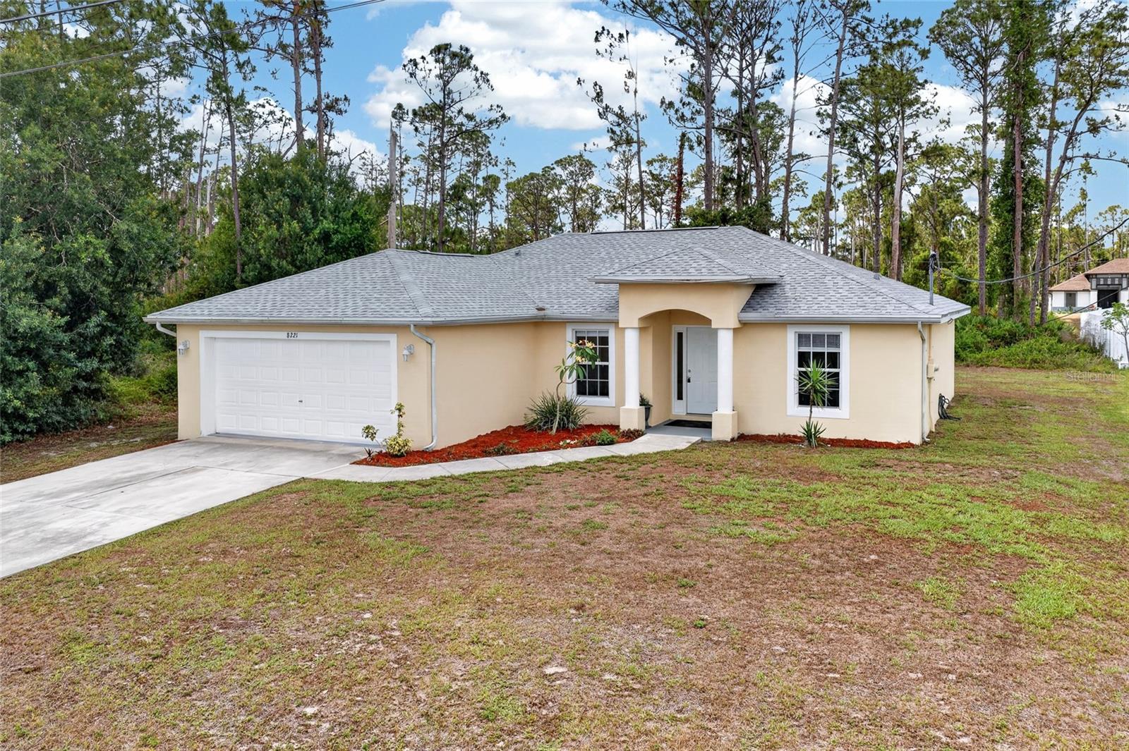 Single Family Residence in NORTH PORT, FL - Daniel Dourado