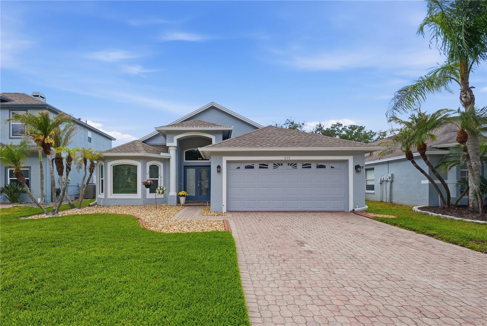 Single Family Residence in OLDSMAR, FL - Daniel Dourado