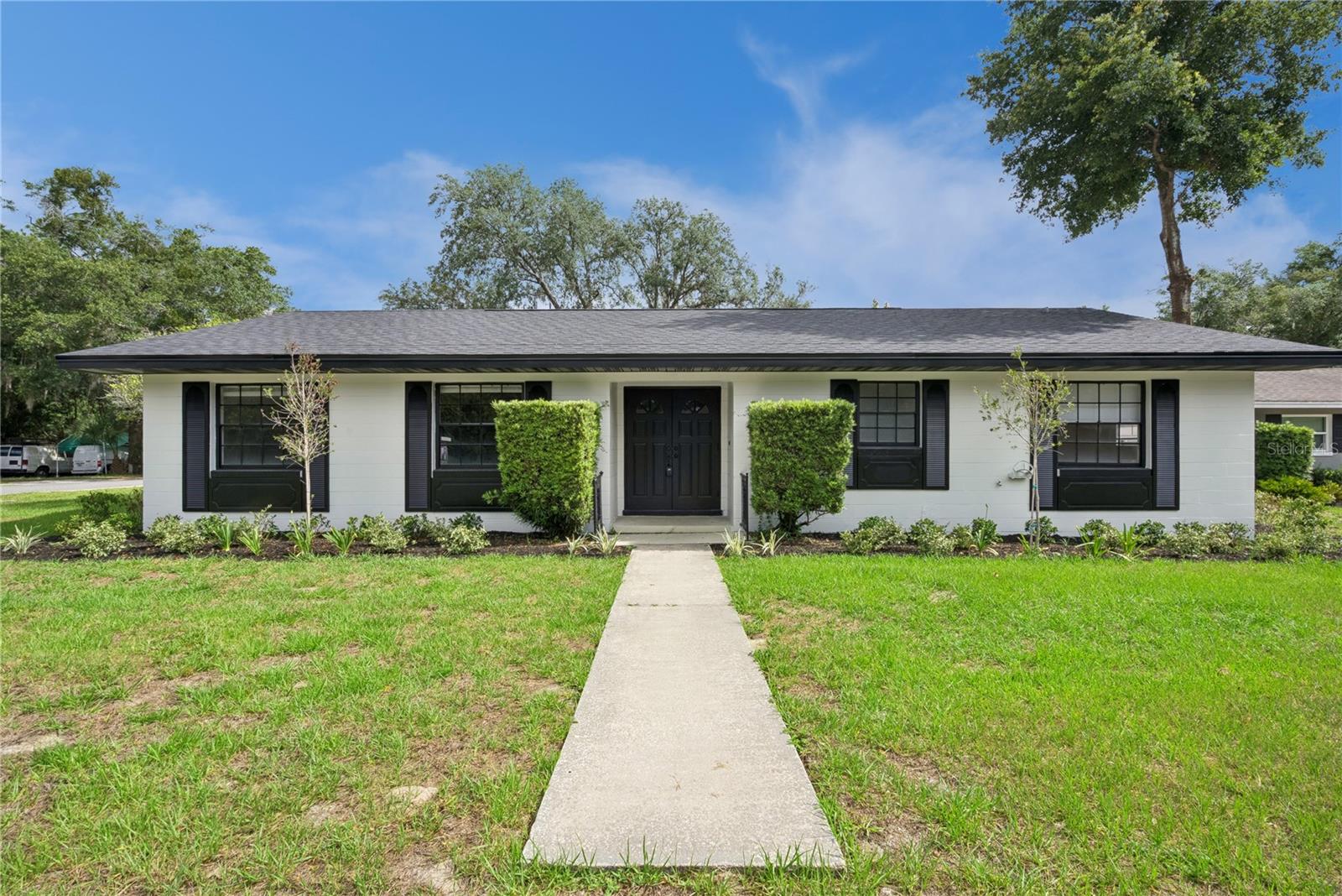 Single Family Residence em ALTAMONTE SPRINGS, FL - Daniel Dourado
