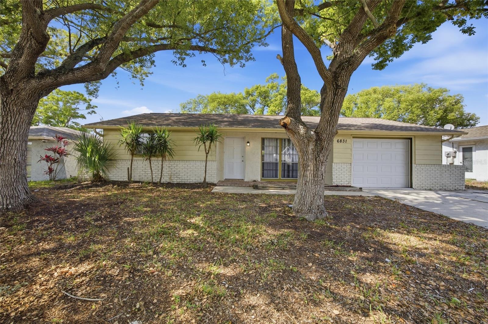 Single Family Residence em PORT RICHEY, FL - Daniel Dourado