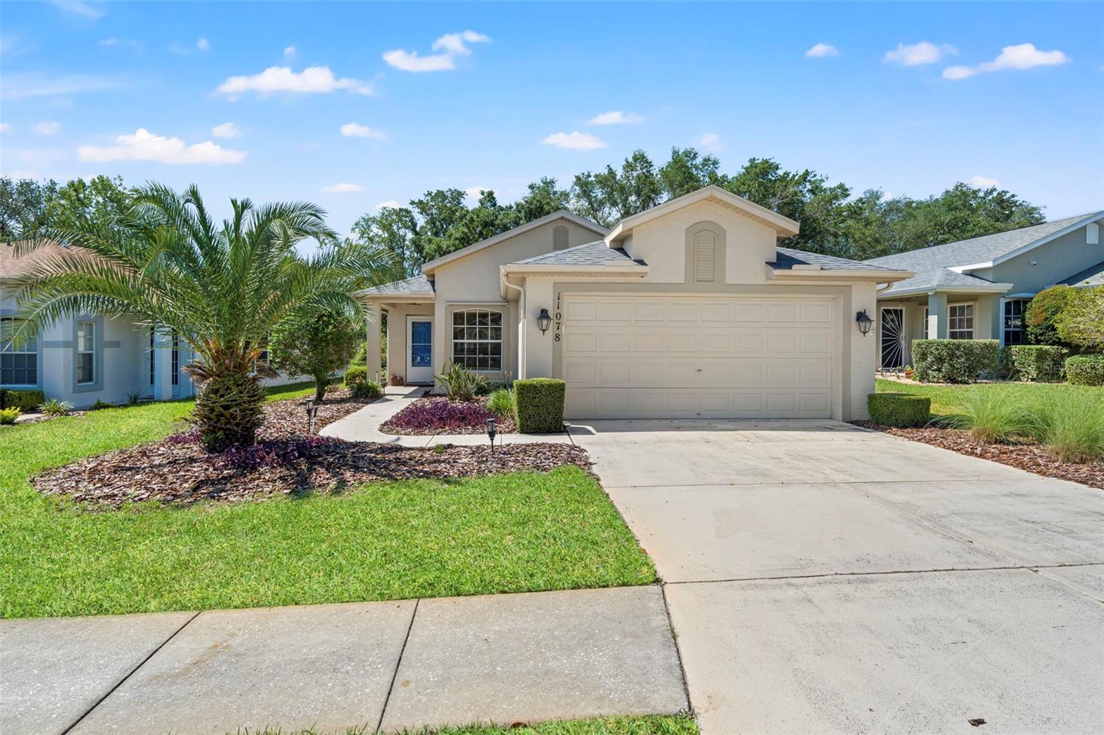 Single Family Residence em SPRING HILL, FL - Daniel Dourado
