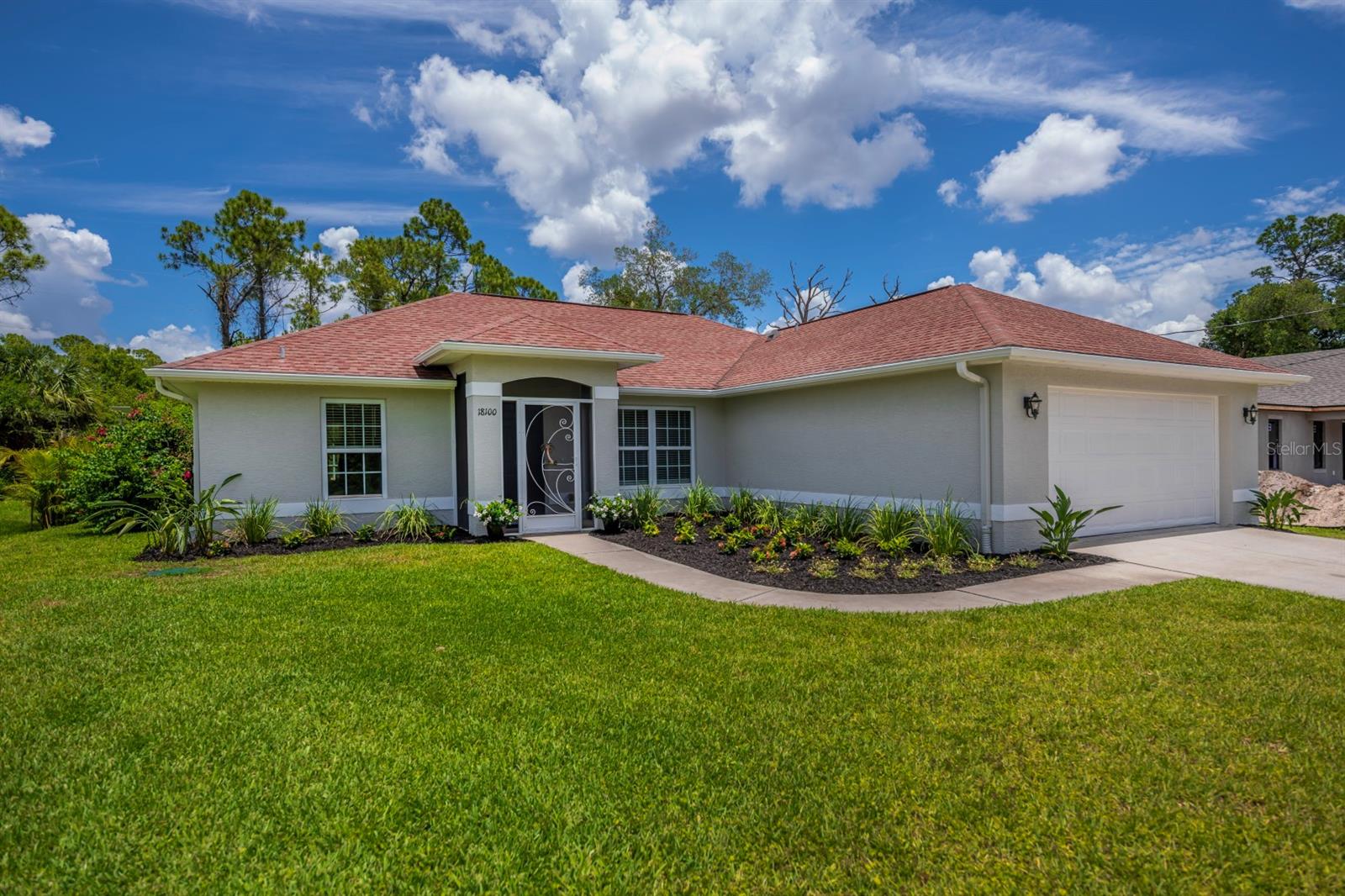 Single Family Residence in PORT CHARLOTTE, FL - Daniel Dourado