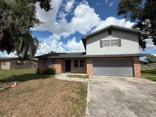 Single Family Residence em EAGLE LAKE, FL - Daniel Dourado