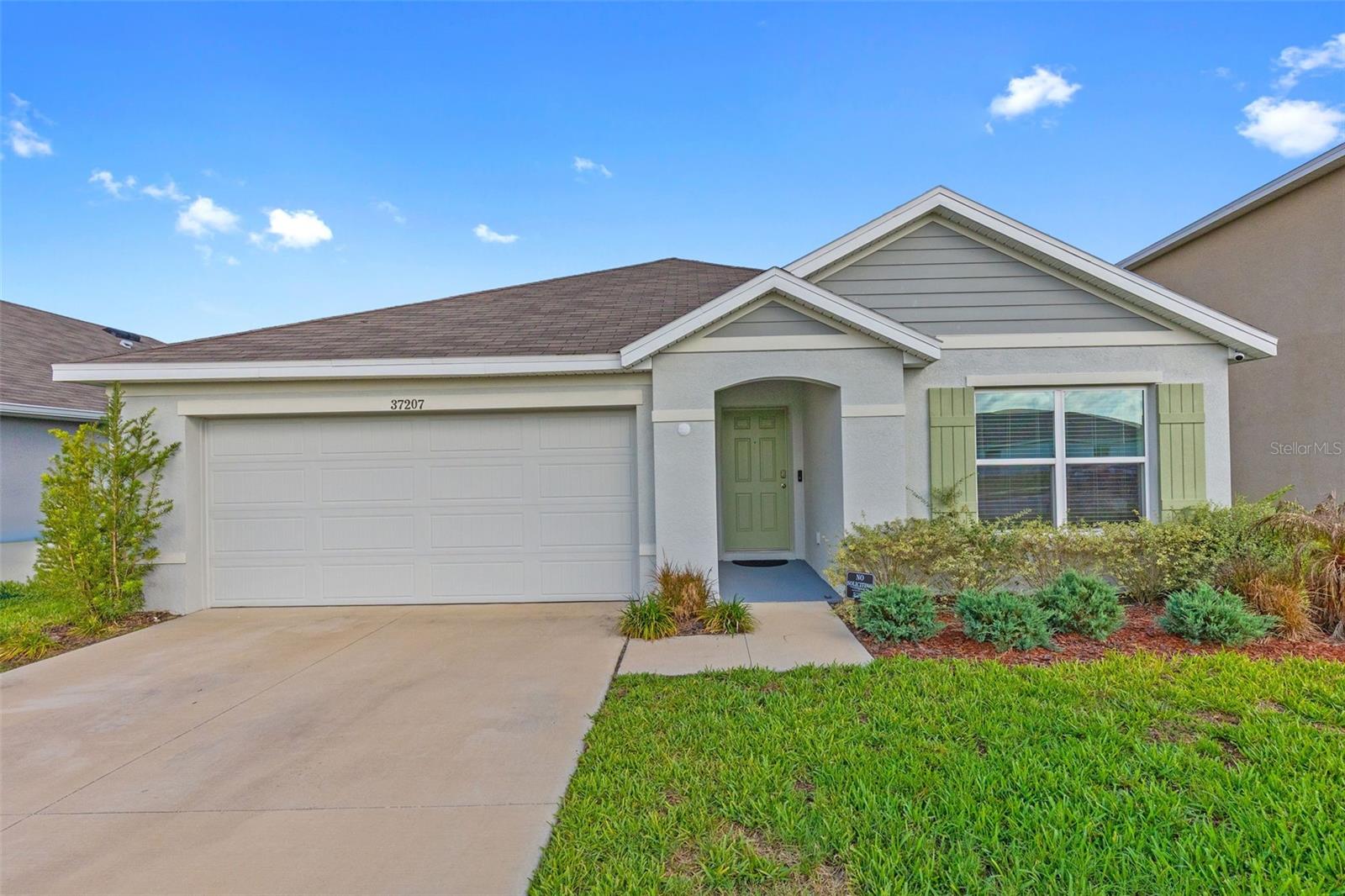 Single Family Residence em ZEPHYRHILLS, FL - Daniel Dourado