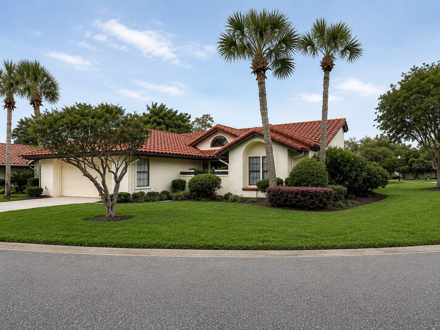 Single Family Residence em JACKSONVILLE, FL - Daniel Dourado