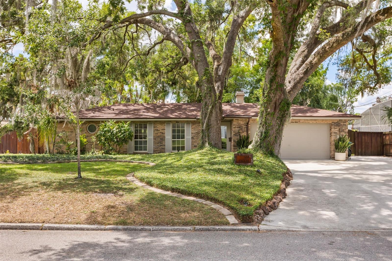 Single Family Residence em MAITLAND, FL - Daniel Dourado