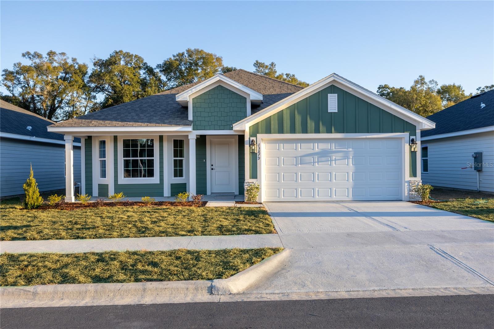 Single Family Residence em NEWBERRY, FL - Daniel Dourado