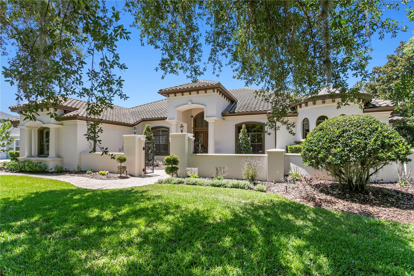 Single Family Residence em LITHIA, FL - Daniel Dourado