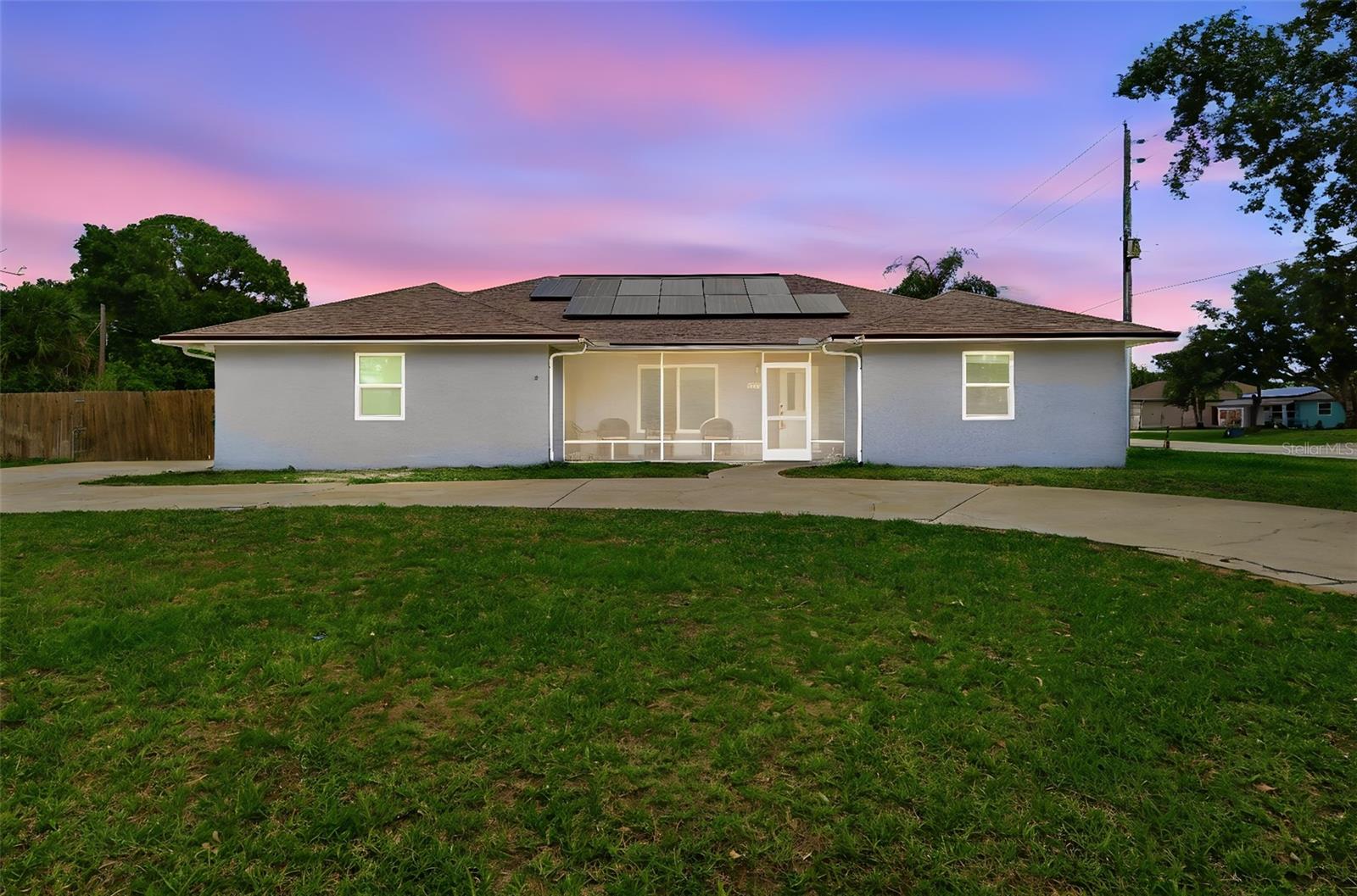 Single Family Residence em SEBASTIAN, FL - Daniel Dourado