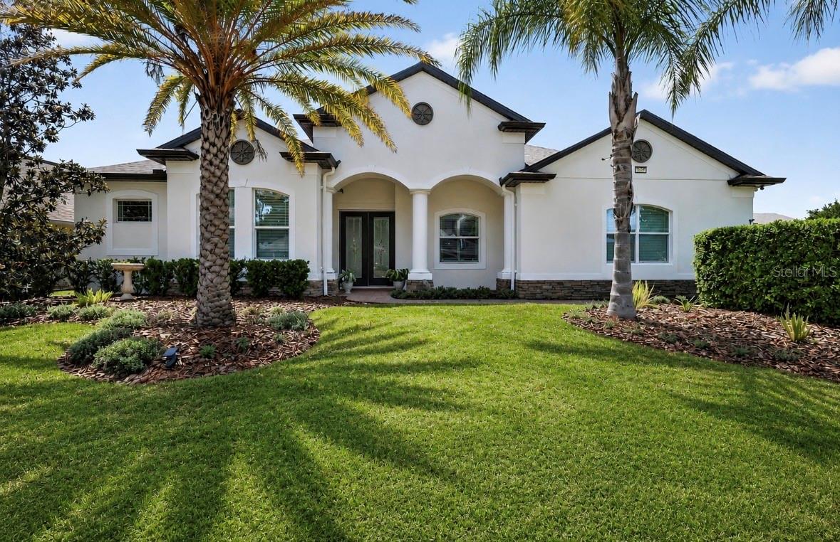 Single Family Residence em MOUNT DORA, FL - Daniel Dourado
