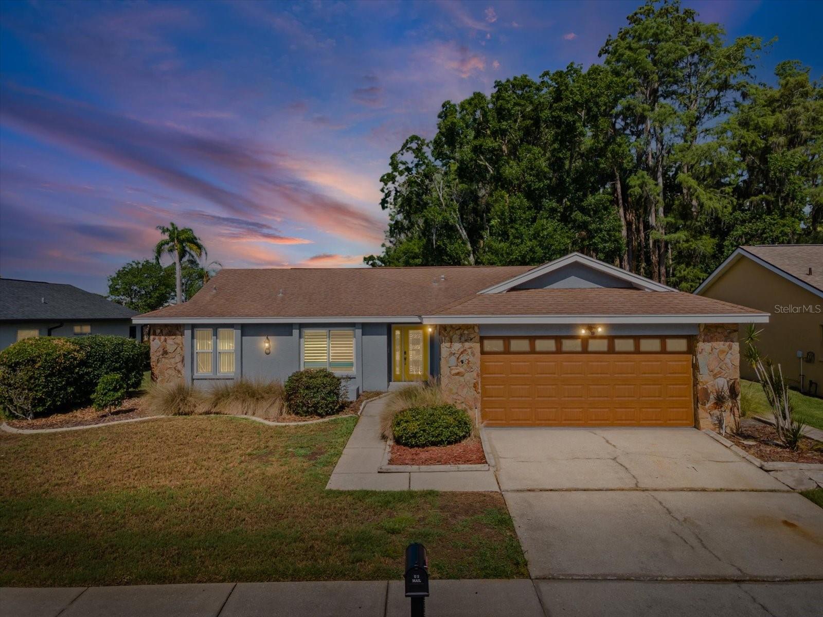 Single Family Residence em NEW PORT RICHEY, FL - Daniel Dourado