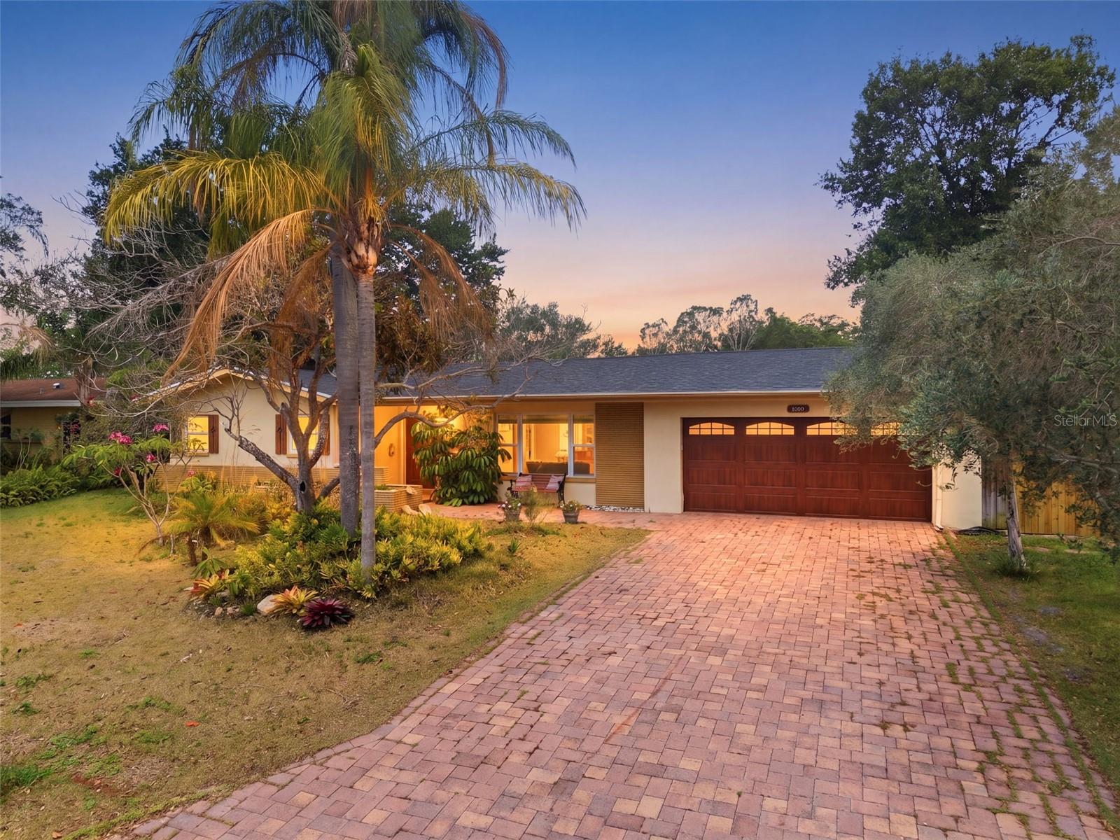 Single Family Residence em CLEARWATER, FL - Daniel Dourado