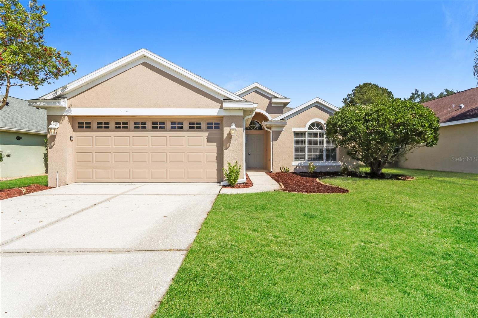 Single Family Residence em LAND O LAKES, FL - Daniel Dourado