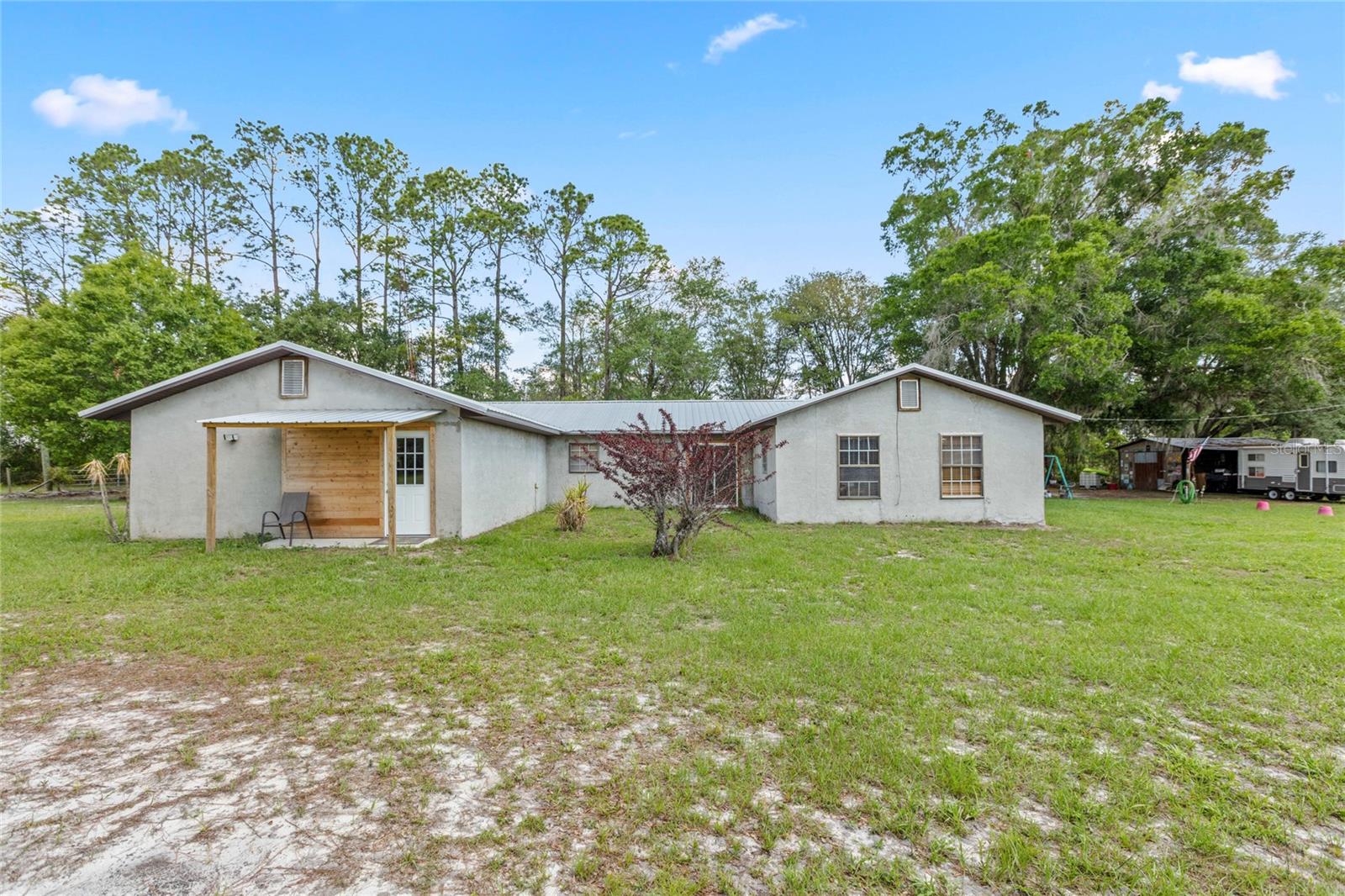Single Family Residence em BROOKER, FL - Daniel Dourado