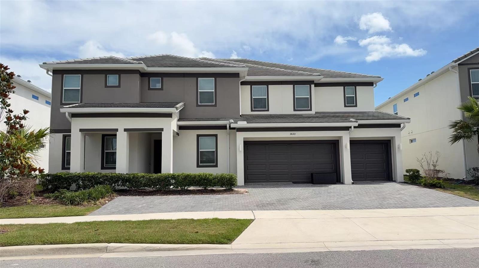 Single Family Residence em KISSIMMEE, FL - Daniel Dourado