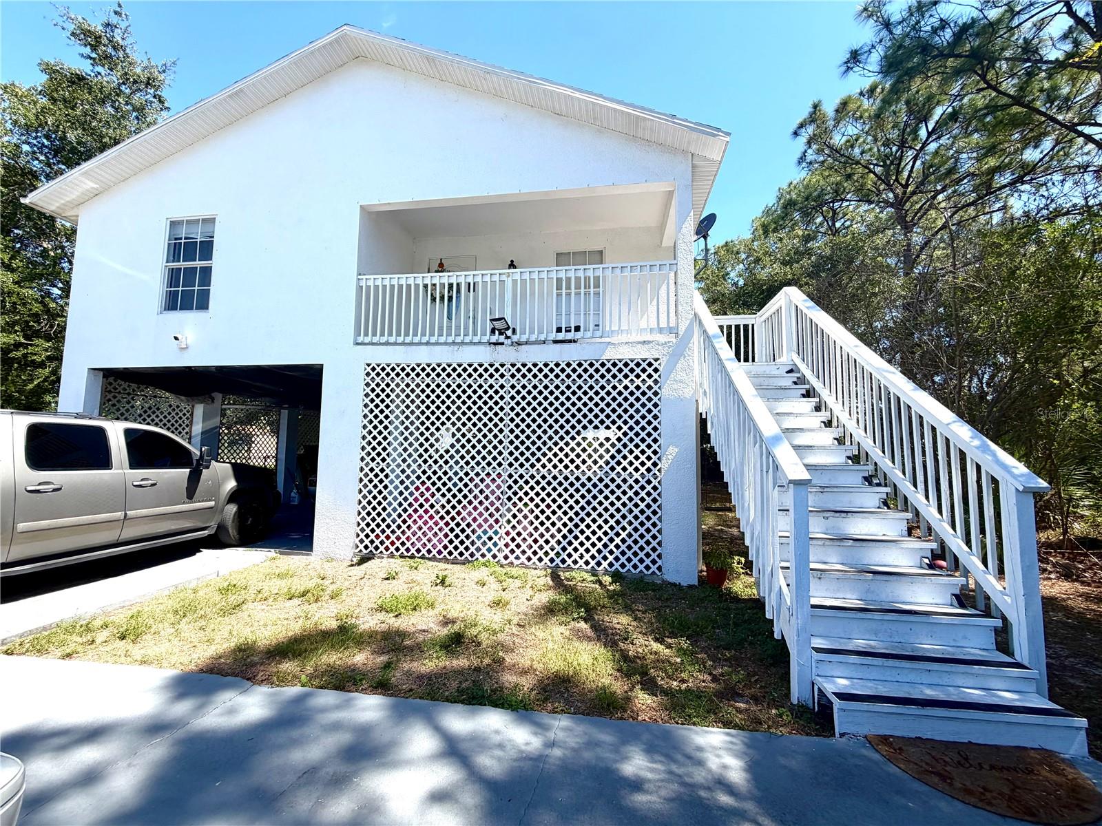 Single Family Residence em LEHIGH ACRES, FL - Daniel Dourado