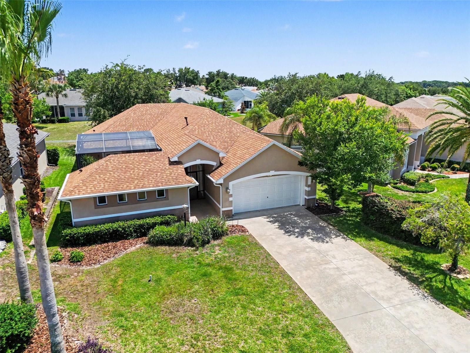 Single Family Residence in TAVARES, FL - Daniel Dourado