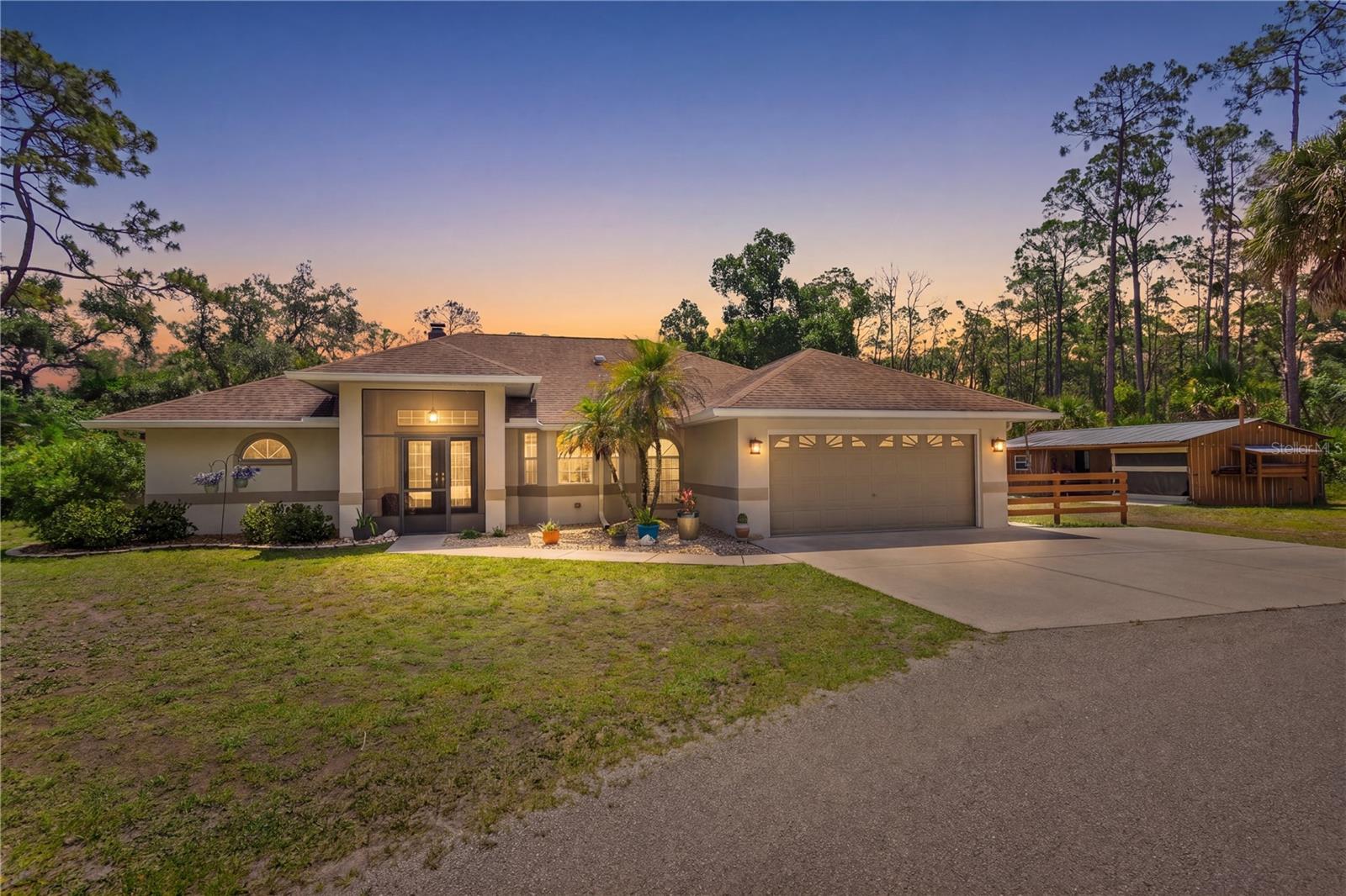 Single Family Residence in NORTH PORT, FL - Daniel Dourado