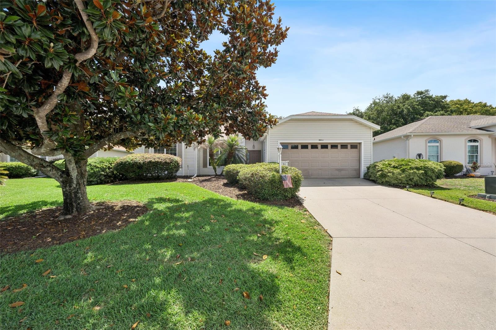 Single Family Residence em LEESBURG, FL - Daniel Dourado
