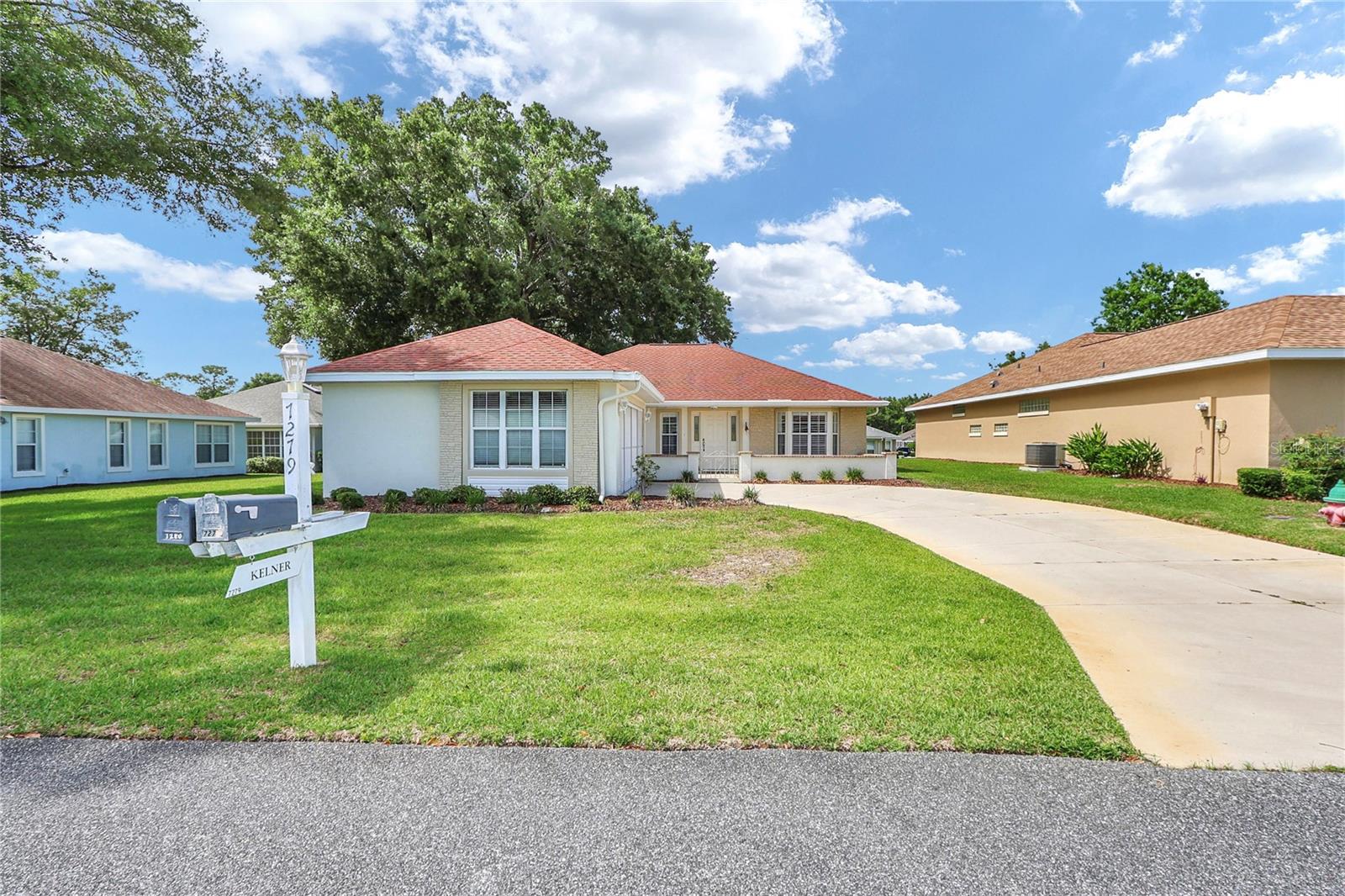 Single Family Residence in OCALA, FL - Daniel Dourado