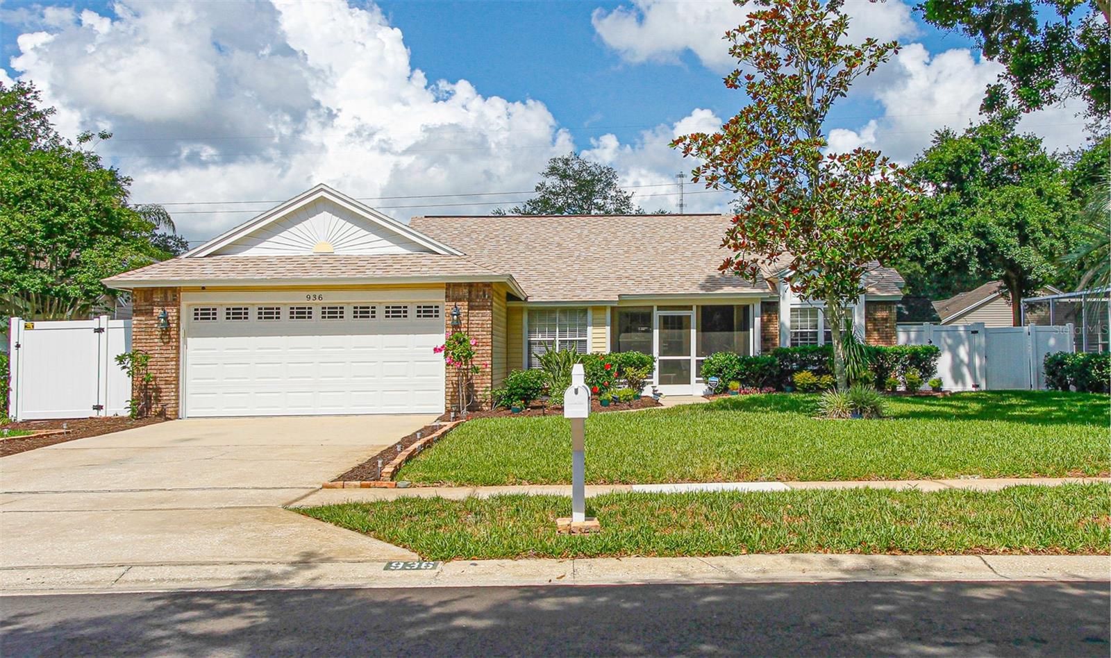 Single Family Residence em PALM HARBOR, FL - Daniel Dourado