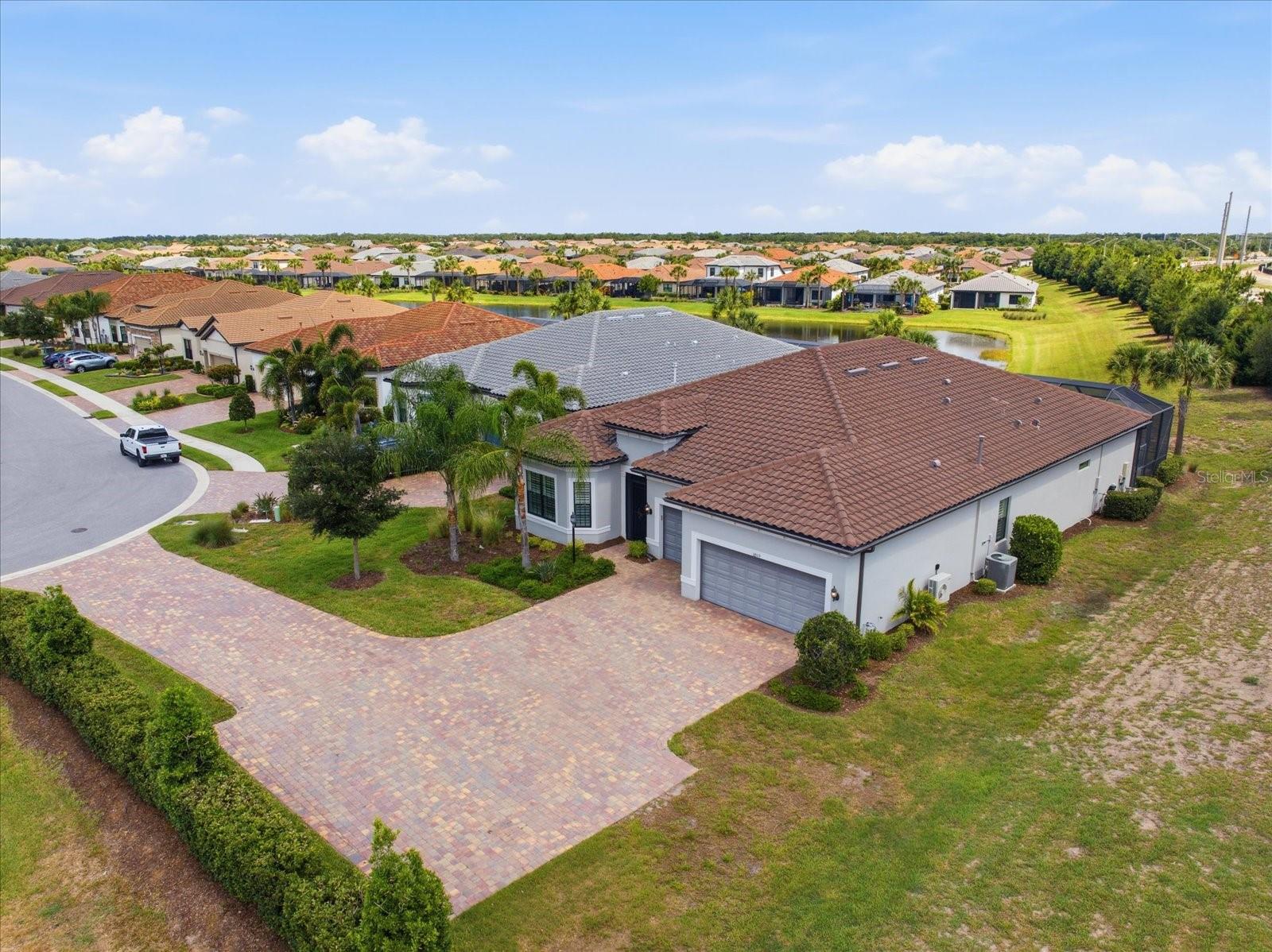 Single Family Residence em BRADENTON, FL - Daniel Dourado