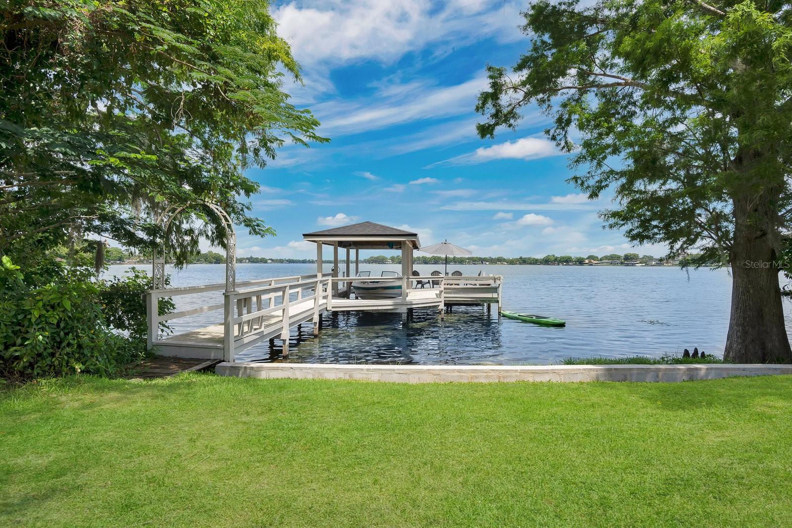 Single Family Residence in WINTER PARK, FL - Daniel Dourado