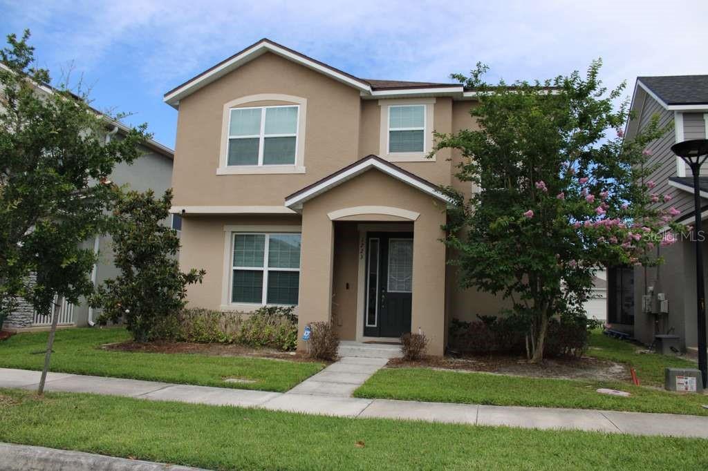 Single Family Residence em KISSIMMEE, FL - Daniel Dourado