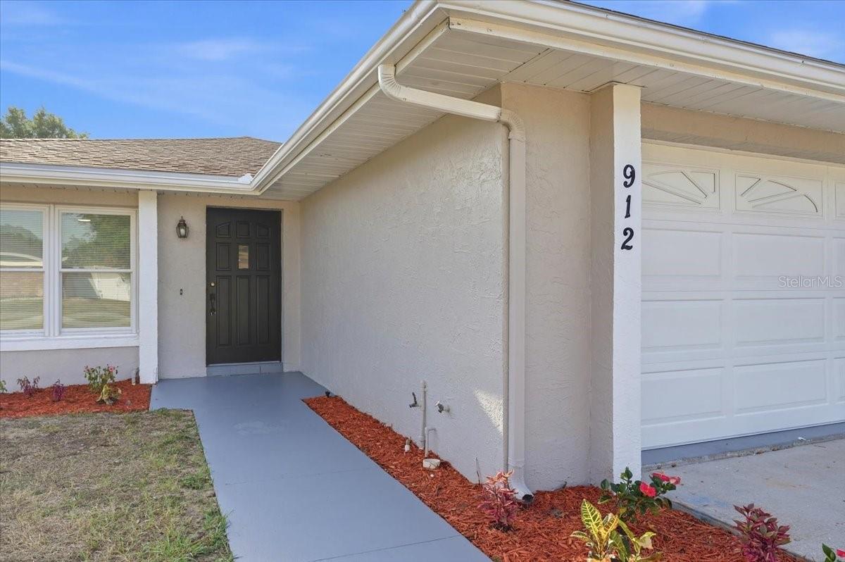 Single Family Residence in WINTER HAVEN, FL - Daniel Dourado
